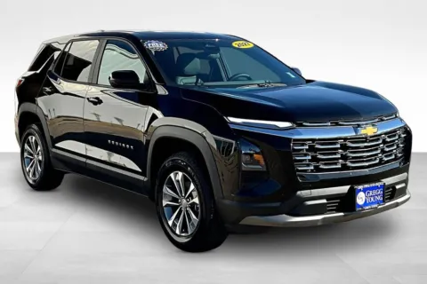 Photos of 2027 Chevrolet Equinox LT for sale in Marshalltown, IA at Gregg Young Chevrolet Marshalltown