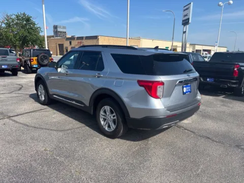 More photos of 2023 Ford Explorer XLT at Gregg Young Chevrolet Marshalltown, IA