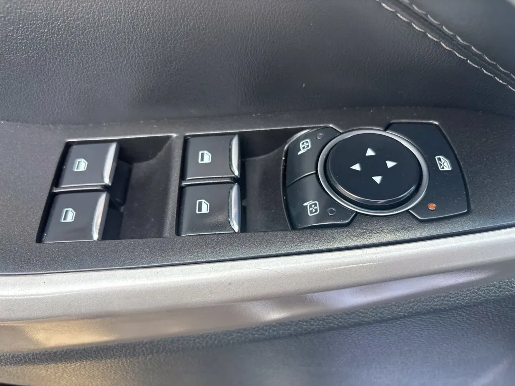 2023 Ford Explorer XLT - Photo 16