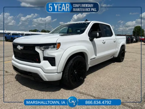 White 2025 Chevrolet Silverado 1500 RST for sale in Marshalltown, IA