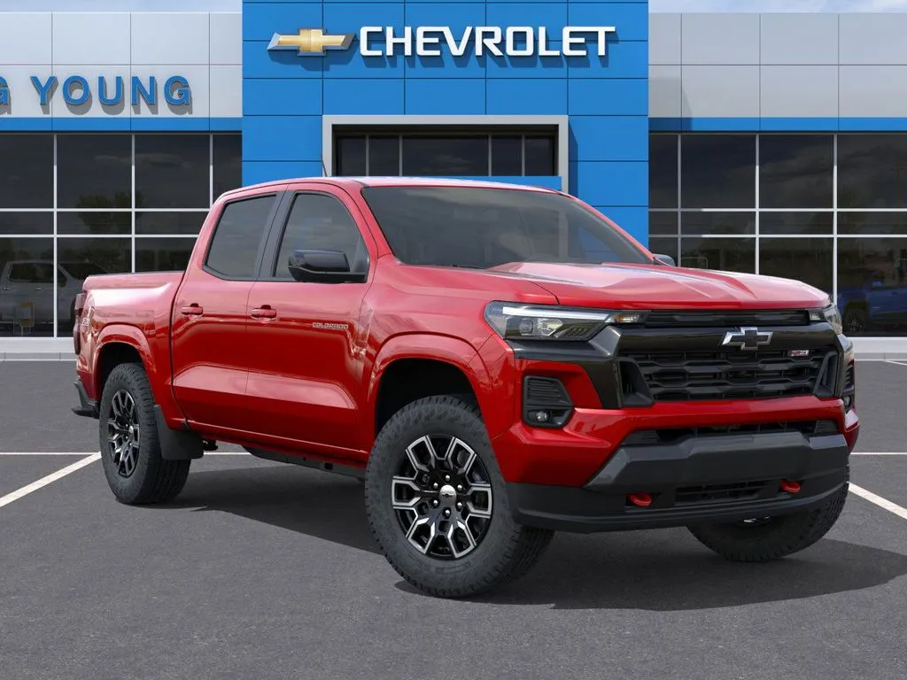 2026 Chevrolet Colorado Z71 photo 3