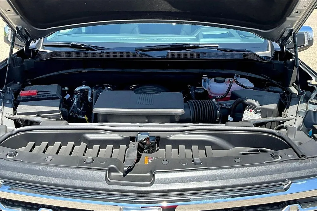 2026 Chevrolet Silverado 1500 LTZ - Photo 12