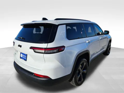 More photos of 2025 Jeep Grand Cherokee L Altitude X at Gregg Young of Plattsmouth, NE