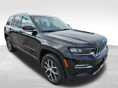 More photos of 2025 Jeep Grand Cherokee Limited at Gregg Young of Plattsmouth, NE