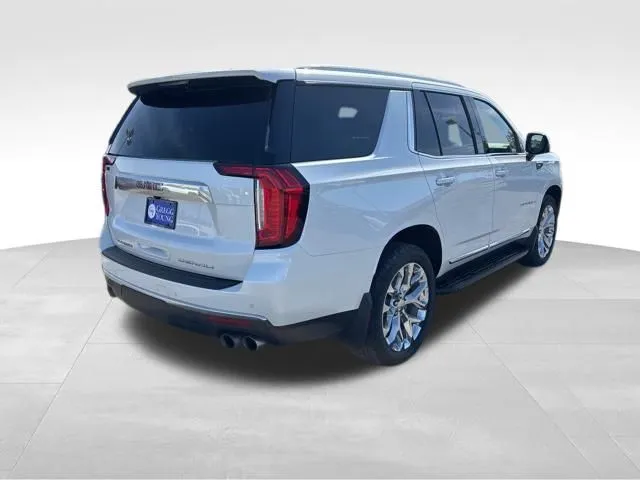 2022 Gmc Yukon Denali photo 3