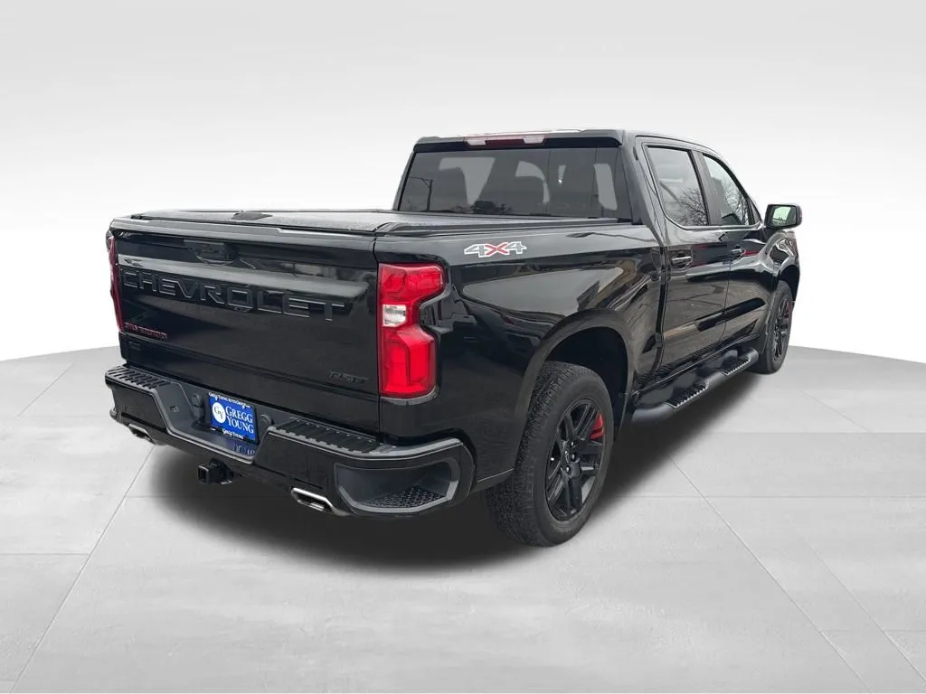 2023 Chevrolet Silverado 1500 RST Redline Edition photo 3