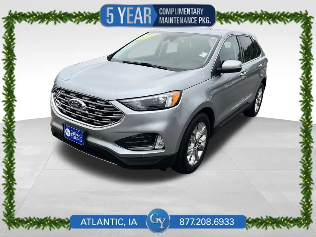 2024 Ford Edge Titanium's photo