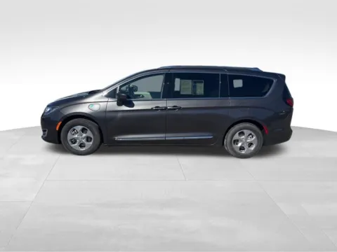Another view of 2019 Chrysler Pacifica Hybrid Touring L for sale in Atlantic, IA at Gregg Young of Atlantic