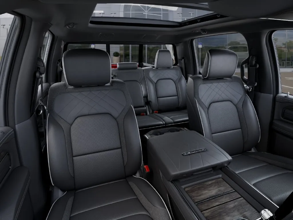 2026 RAM 1500 Limited - Photo 16