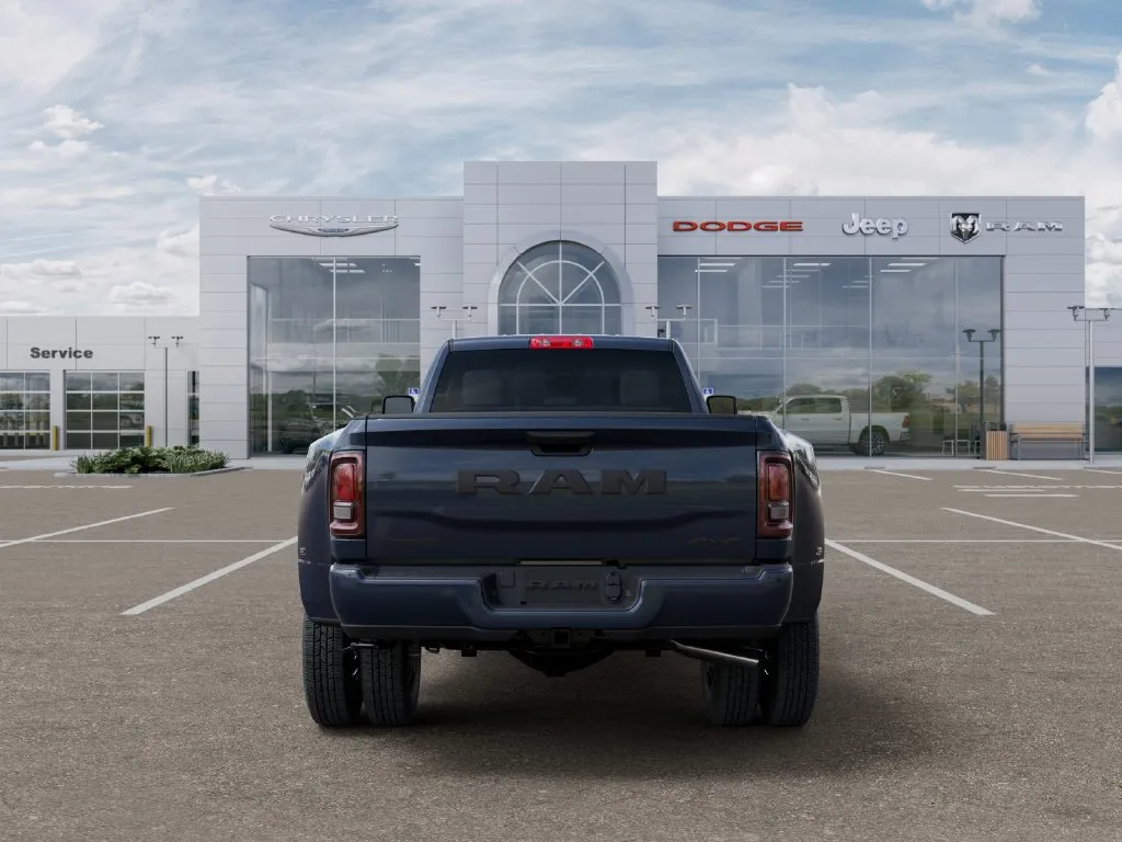 2026 RAM 3500 Big Horn - Photo 7