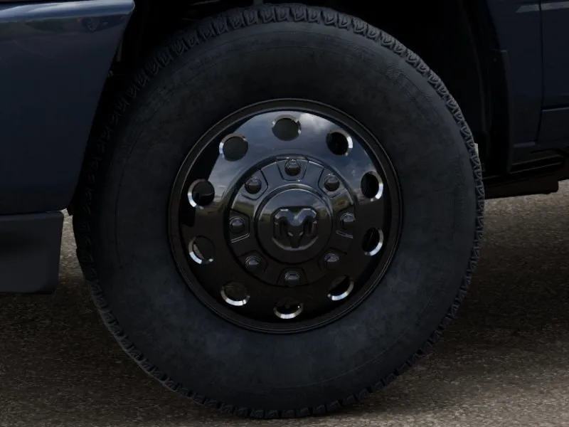 2026 RAM 3500 Big Horn - Photo 8