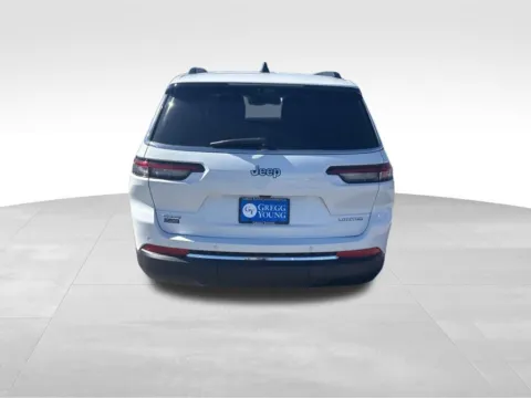 More photos of 2023 Jeep Grand Cherokee L Limited at Gregg Young of Atlantic, IA