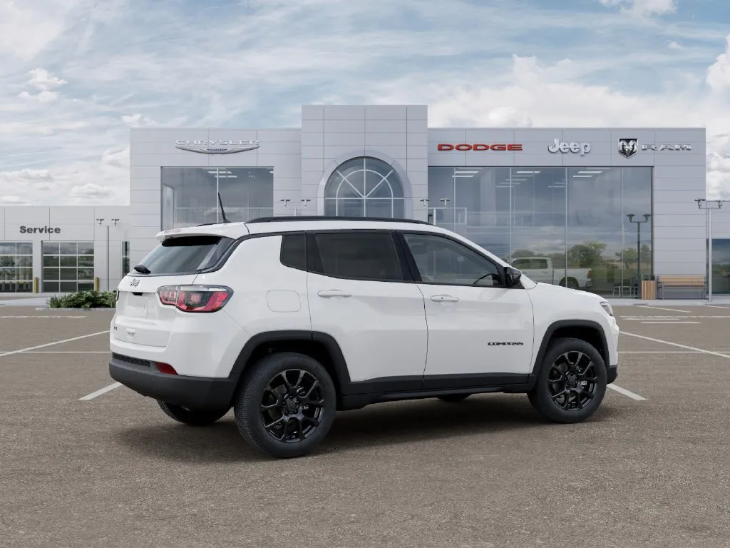 2026 Jeep Compass Latitude Altitude - Photo 4