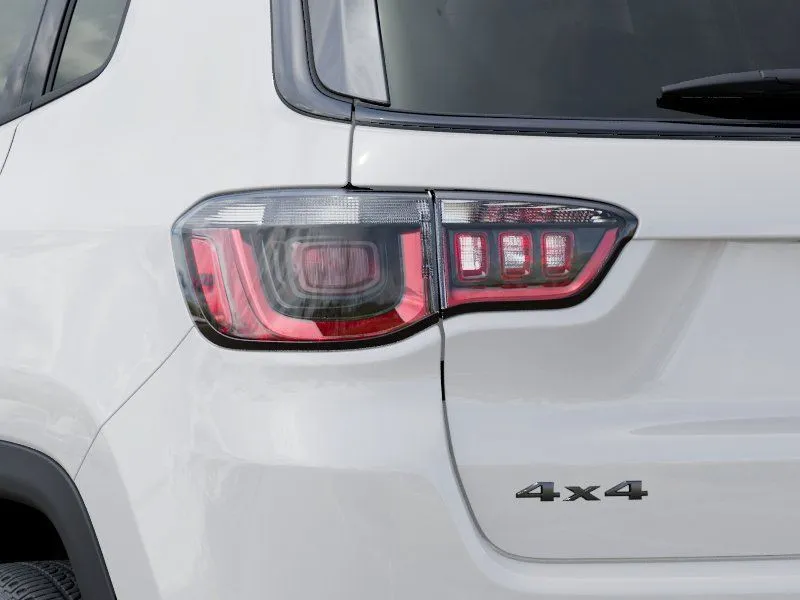 2026 Jeep Compass Latitude Altitude - Photo 9