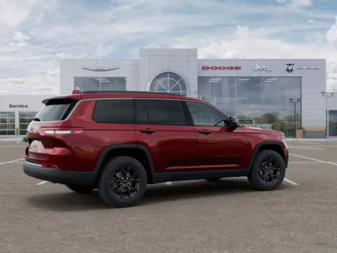 More photos of 2026 Jeep Grand Cherokee L Altitude at Gregg Young Chrysler Dodge Jeep Ram of Atlantic, IA