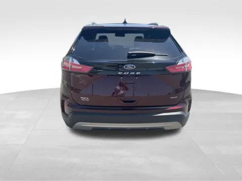 More photos of 2023 Ford Edge SEL at Gregg Young Chrysler Dodge Jeep Ram of Atlantic, IA