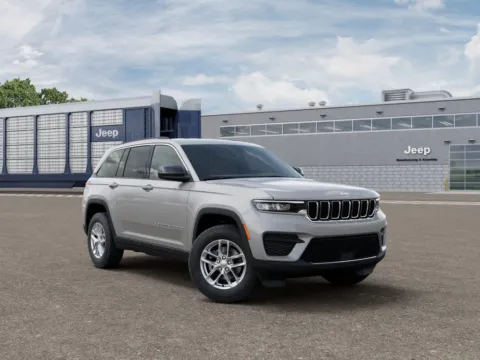 More photos of 2026 Jeep Grand Cherokee Laredo X at Gregg Young Chrysler Dodge Jeep Ram of Atlantic, IA