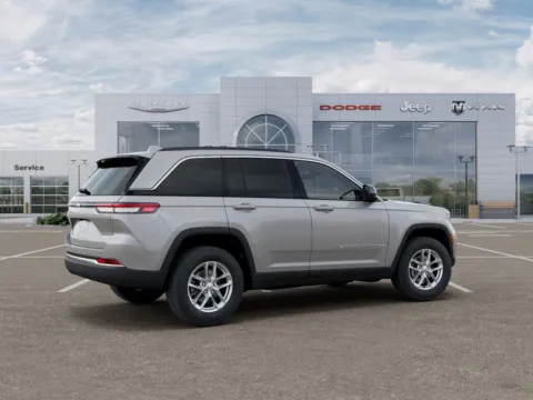 More photos of 2026 Jeep Grand Cherokee Laredo X at Gregg Young Chrysler Dodge Jeep Ram of Atlantic, IA
