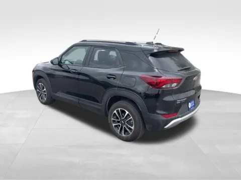 More photos of 2025 Chevrolet TrailBlazer LT at Gregg Young Chrysler Dodge Jeep Ram of Atlantic, IA