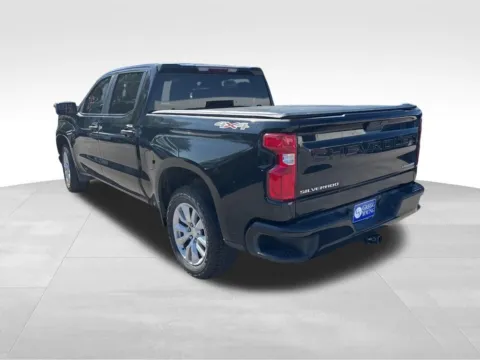 More photos of 2021 Chevrolet Silverado 1500 Custom at Gregg Young Chrysler Dodge Jeep Ram of Atlantic, IA