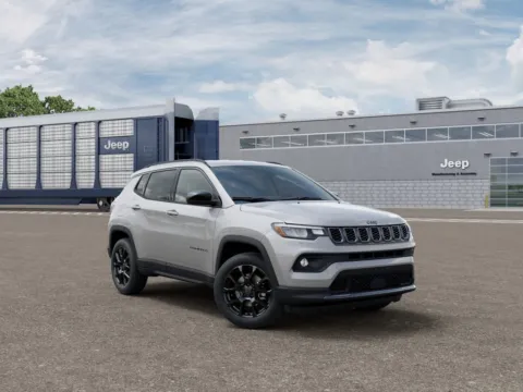 More photos of 2026 Jeep Compass Latitude at Gregg Young Chrysler Dodge Jeep Ram of Atlantic, IA