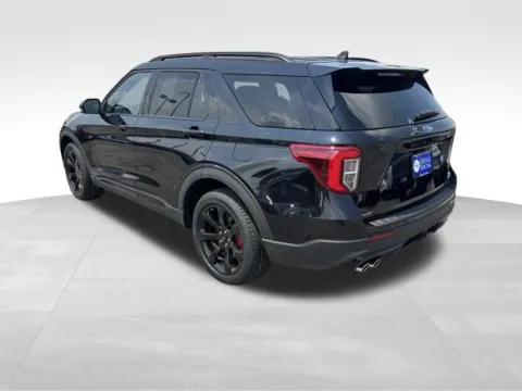 More photos of 2023 Ford Explorer ST at Gregg Young Chrysler Dodge Jeep Ram of Atlantic, IA