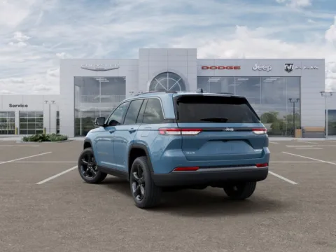 More photos of 2026 Jeep Grand Cherokee Limited at Gregg Young Chrysler Dodge Jeep Ram of Atlantic, IA