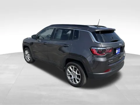 More photos of 2022 Jeep Compass Latitude Lux at Gregg Young Chrysler Dodge Jeep Ram of Atlantic, IA