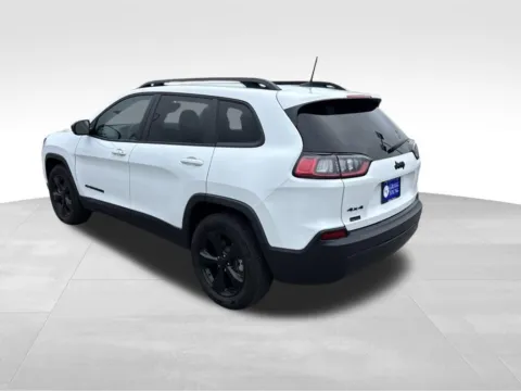More photos of 2023 Jeep Cherokee Altitude at Gregg Young Chrysler Dodge Jeep Ram of Atlantic, IA