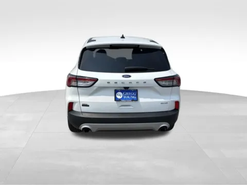 More photos of 2022 Ford Escape SE at Gregg Young Chrysler Dodge Jeep Ram of Atlantic, IA
