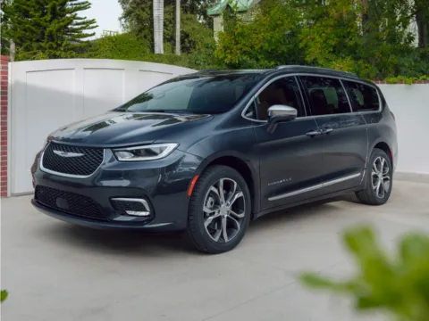 Red 2022 Chrysler Pacifica Touring L for sale in Atlantic, IA