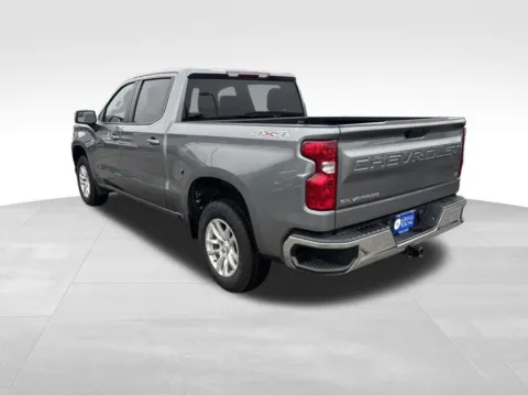 More photos of 2021 Chevrolet Silverado 1500 LT at Gregg Young Chrysler Dodge Jeep Ram of Atlantic, IA