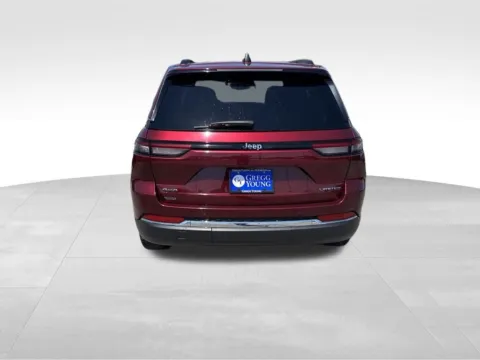 More photos of 2023 Jeep Grand Cherokee Limited at Gregg Young Chrysler Dodge Jeep Ram of Atlantic, IA