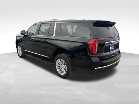 More photos of 2022 GMC Yukon XL SLT at Gregg Young Chrysler Dodge Jeep Ram of Atlantic, IA