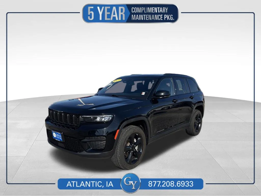 Black 2023 Jeep Grand Cherokee Altitude X for sale in Atlantic, IA