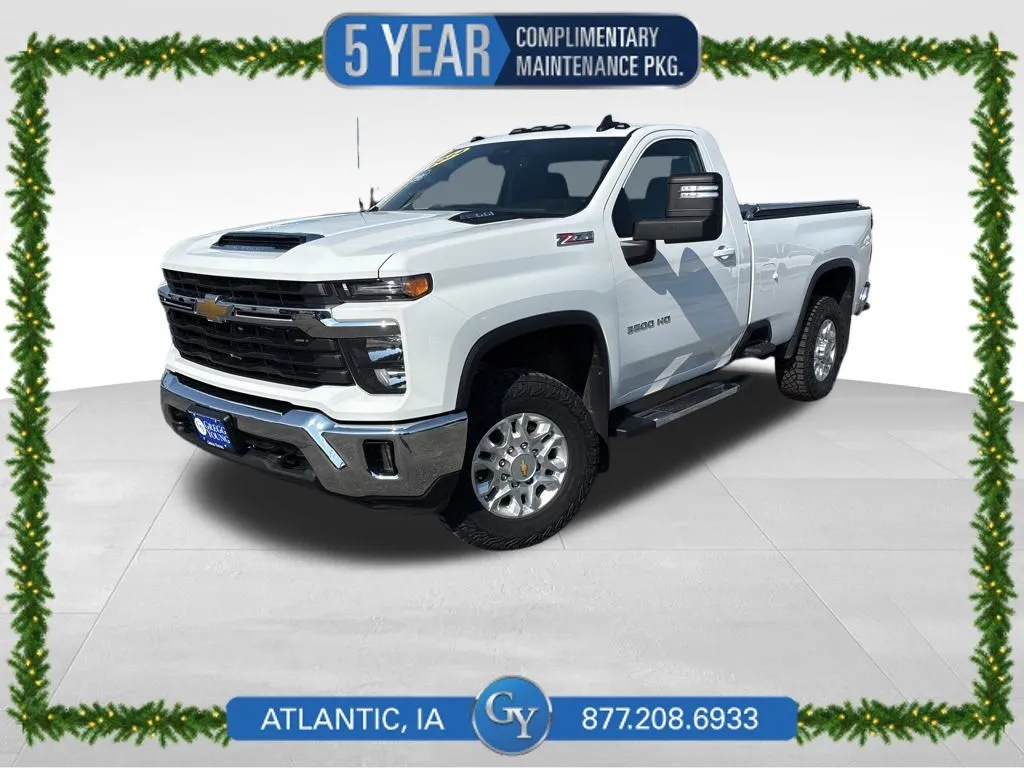 2024 Chevrolet Silverado 3500HD LT's photo
