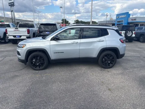 Another view of 2026 Jeep Compass Latitude for sale in Atlantic, IA at Gregg Young of Atlantic