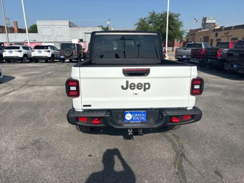 More photos of 2025 Jeep Gladiator Rubicon at Gregg Young of Atlantic, IA