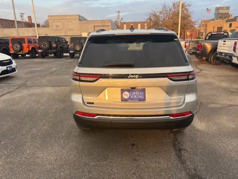 More photos of 2025 Jeep Grand Cherokee Limited at Gregg Young of Atlantic, IA