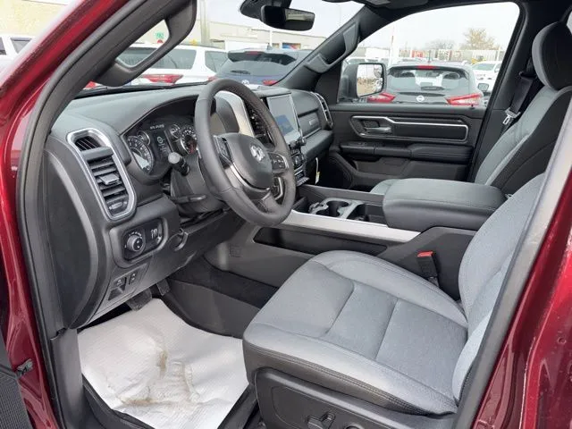 2025 Ram 1500 Big Horn Lone Star photo 3