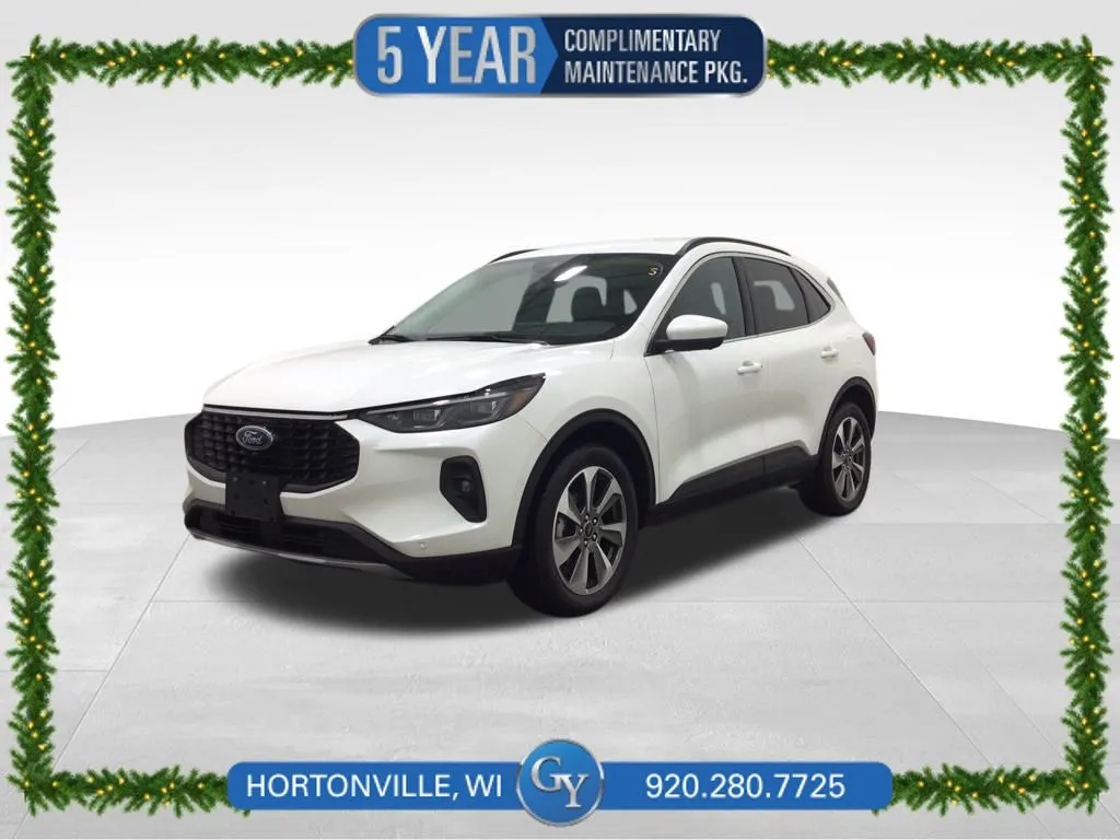 2024 Ford Escape Platinum's photo