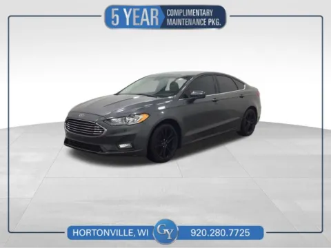 Gray 2020 Ford Fusion SE for sale in Hortonville, WI