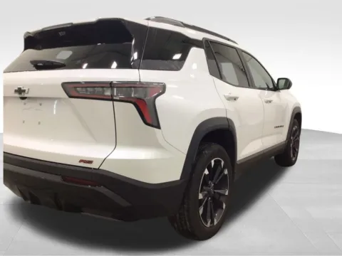 More photos of 2025 Chevrolet Equinox RS at Gregg Young Hortonville Ford, WI