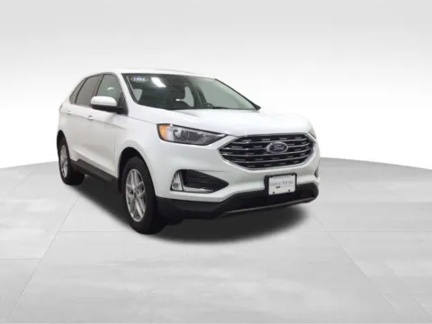 More photos of 2022 Ford Edge SEL at Gregg Young Hortonville Ford, WI