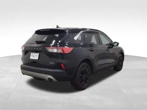 More photos of 2022 Ford Escape SE at Gregg Young Hortonville Ford, WI