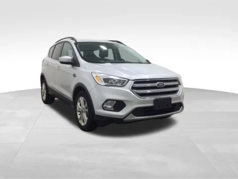 More photos of 2017 Ford Escape SE at Gregg Young Hortonville Ford, WI
