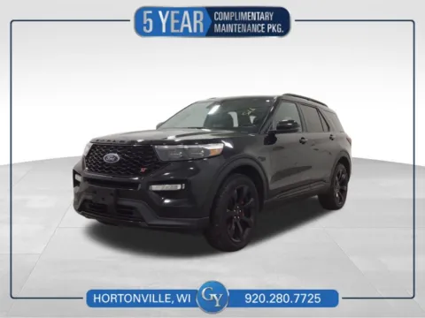 Black 2022 Ford Explorer ST for sale in Hortonville, WI