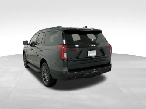 Photos of 2026 Ford Expedition Platinum for sale in Hortonville, WI at Gregg Young Hortonville Ford