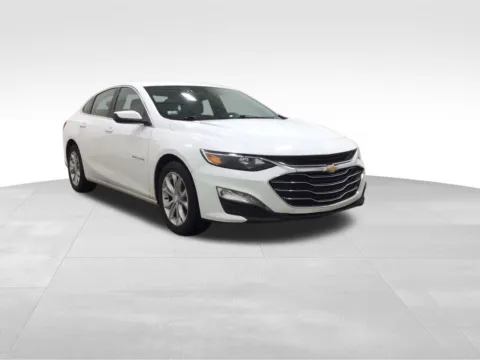 More photos of 2023 Chevrolet Malibu LT at Gregg Young Hortonville Ford, WI