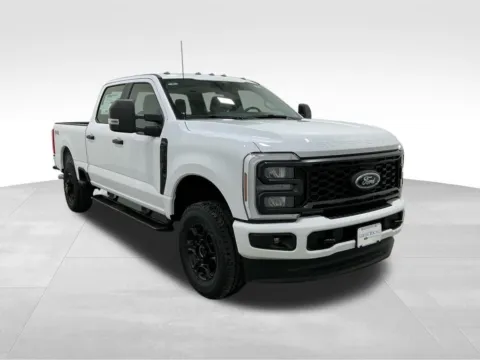 More photos of 2026 Ford F-250SD XL at Gregg Young Hortonville Ford, WI